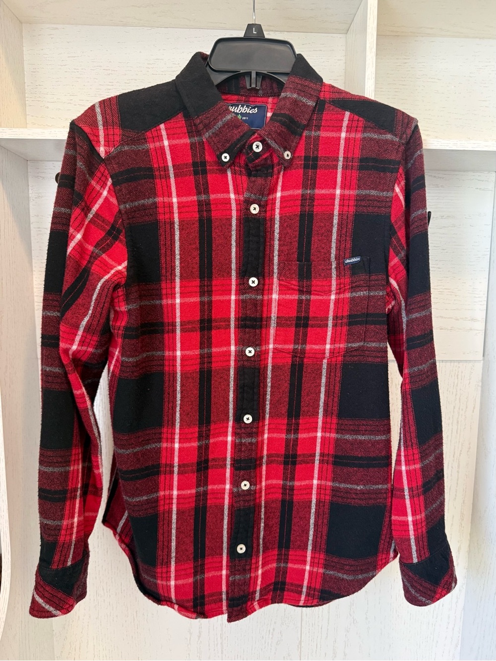 chubbies Red and Black Plaid flannel Button-Down Shirt size small